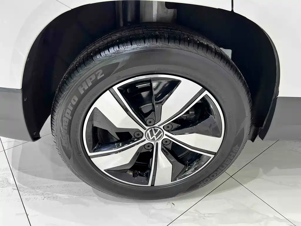 Volkswagen Tharu 2022 280TSI 2WD Luxury Edition