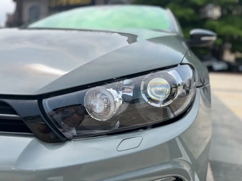 Scirocco 2011 R 2.0TSI