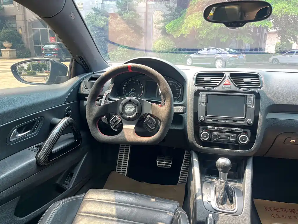 Scirocco 2011 R 2.0TSI