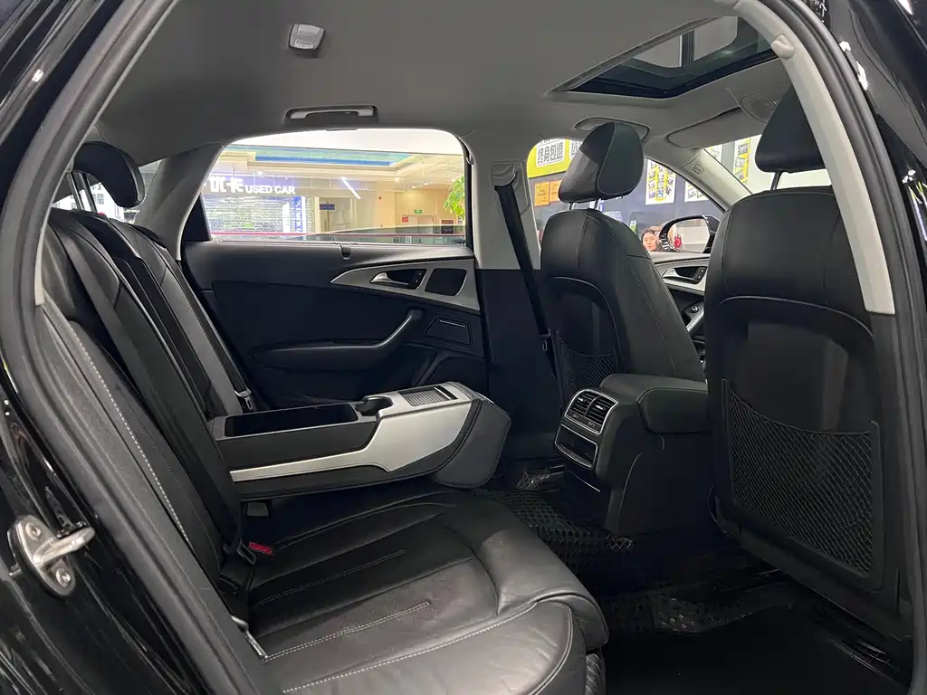 Audi A6L 2018 30th Anniversary Edition 35 TFSI Fashion Trim