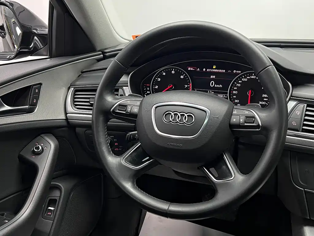 Audi A6L 2018 30th Anniversary Edition 35 TFSI Fashion Trim
