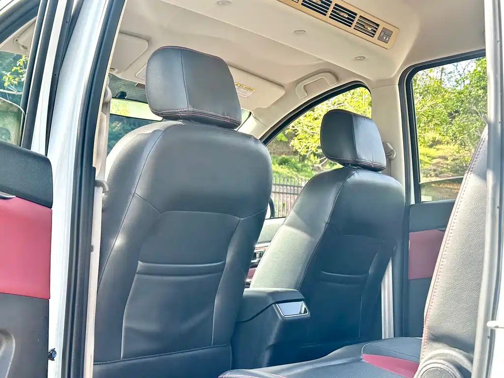 BAIC Huansu H2 2015 1.5L AMT Luxury BJ415C