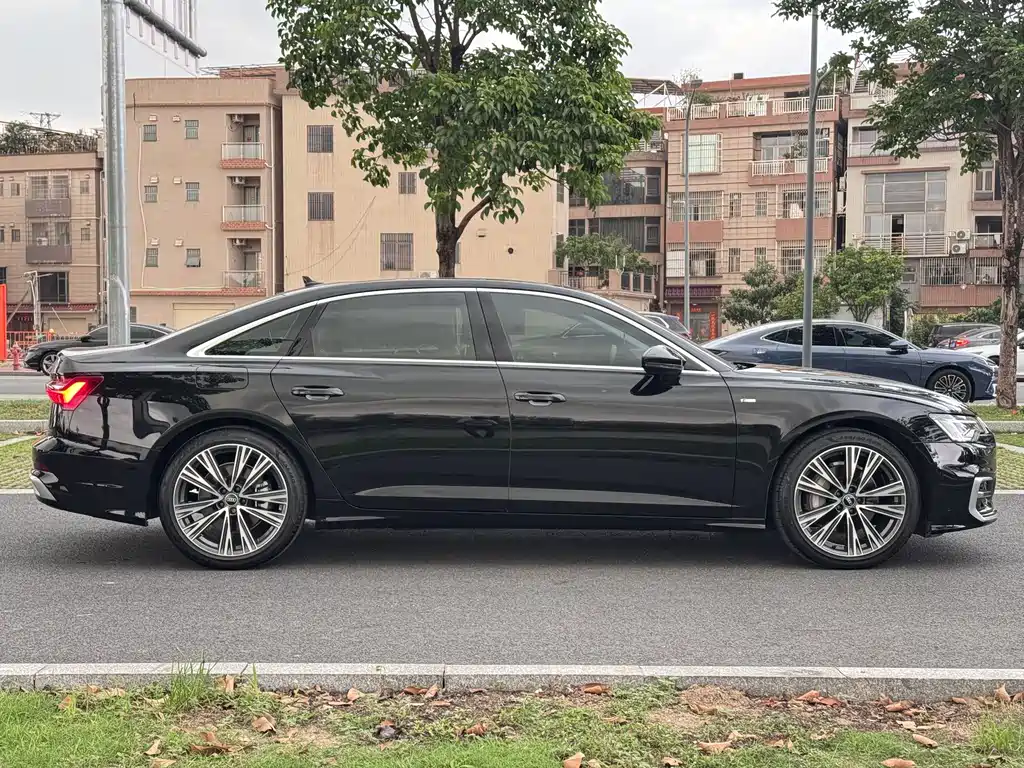 Audi A6L 2024 45 TFSI臻选动感型