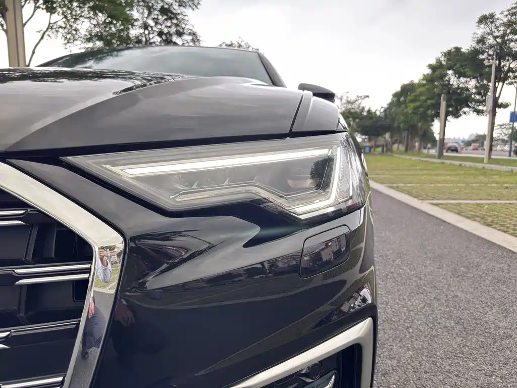 Audi A6L 2024 45 TFSI臻选动感型