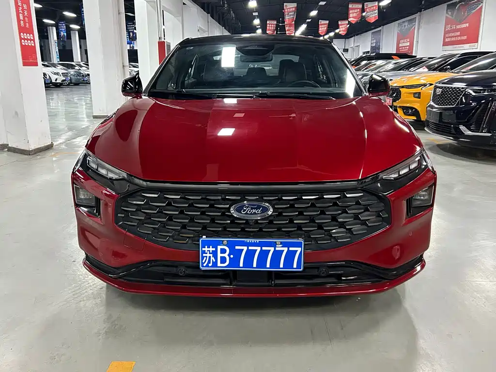 Ford Mondeo 2025 2.0T EcoBoost Supreme Edition