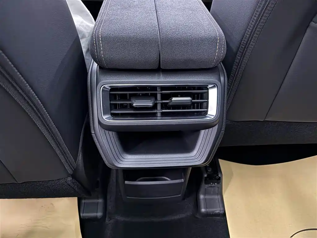 Geely Haoyue L 2025 2.0T DCT Premium Edition