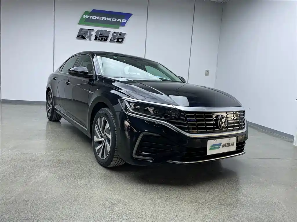 Volkswagen Passat PHEV 2023 430PHEV Hybrid Elite Edition