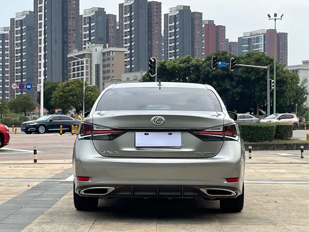 Lexus GS 2016 200t Leading Edition