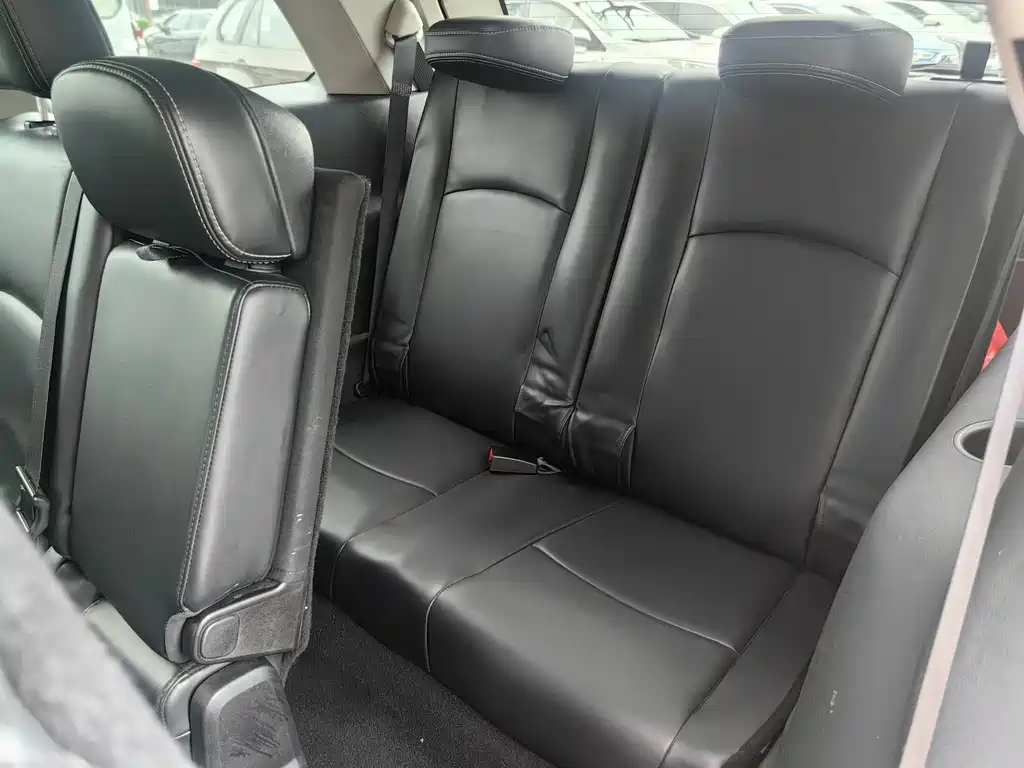 Dodge Journey 2013 2.4L FWD Premium Edition