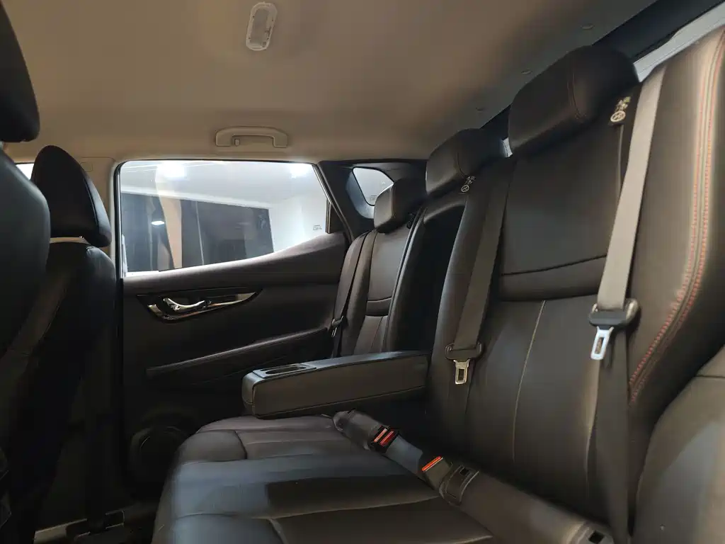 Nissan Qashqai 2021 2.0L CVT Intelligent Edition