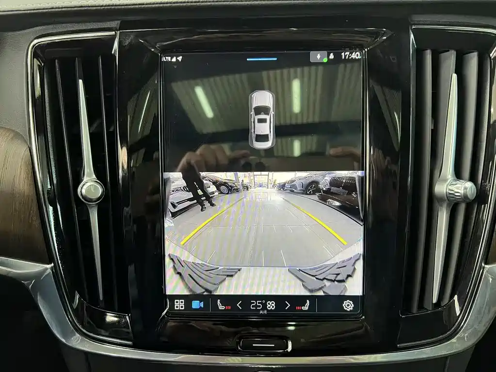 Volvo S90 2024 B5 Inscription