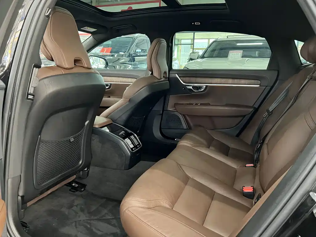 Volvo S90 2024 B5 Inscription
