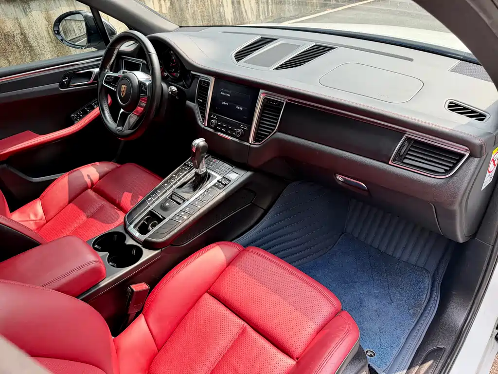 Porsche Macan 2017 2.0T