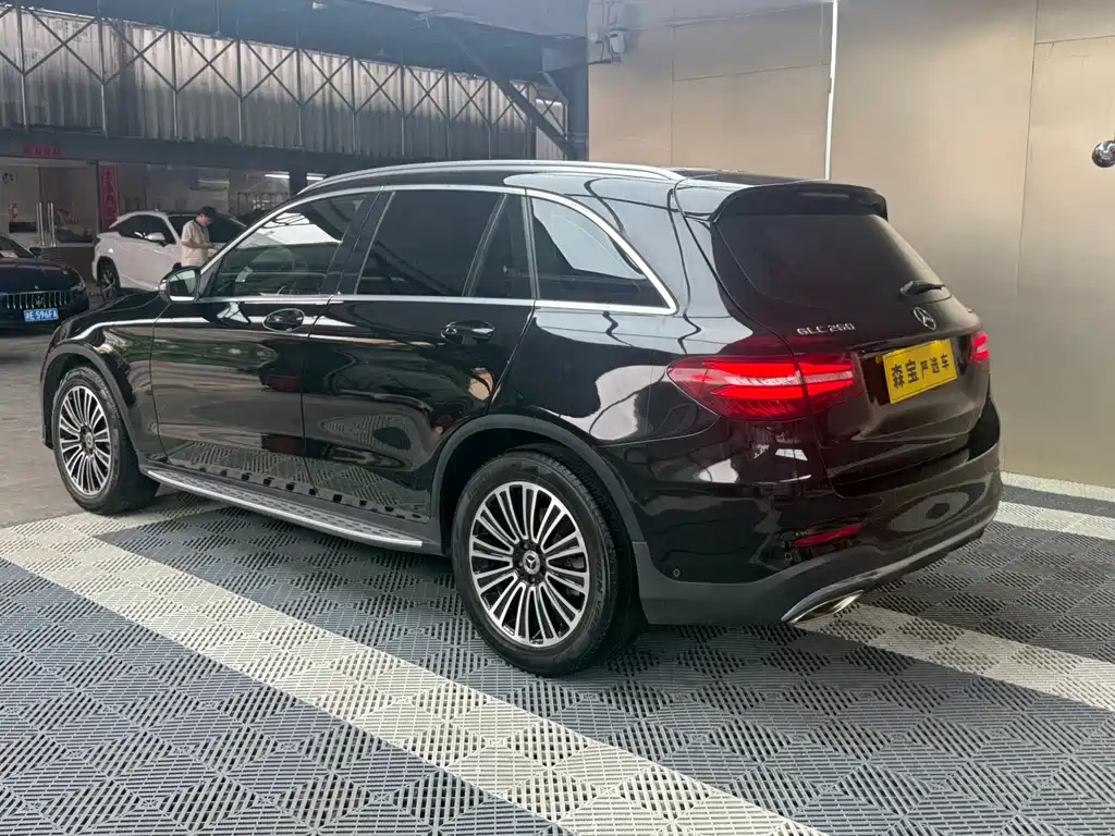 Mercedes-Benz GLC 2018 GLC 260 4MATIC Dynamic