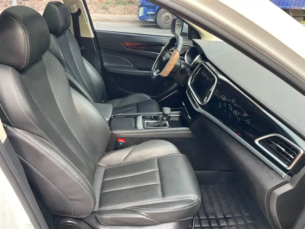 Jetour X90 2019 1.5T Automatic Premium 6-Seater China V