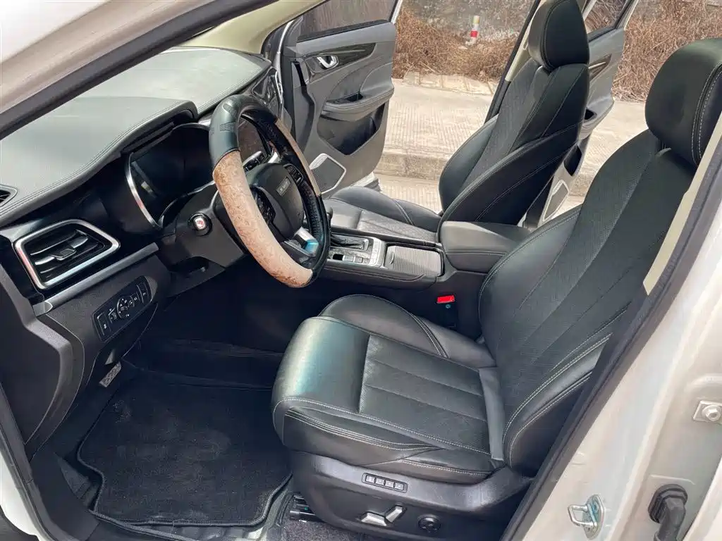 Jetour X90 2019 1.5T Automatic Premium 6-Seater China V