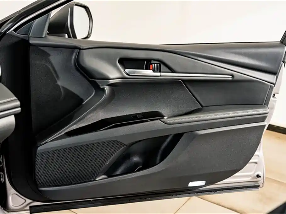 Camry 2026 Dual Engine 2.0HSE Sport Lite
