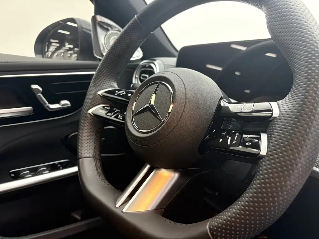 Mercedes-Benz C-Class 2024 C 260 L