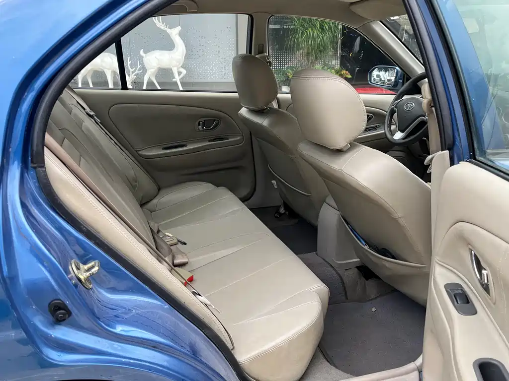 V3 Lingyue 2010 1.5L CVT Flagship Edition