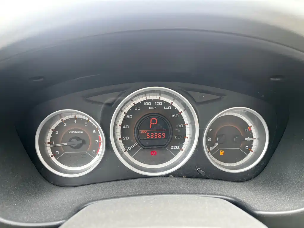 V3 Lingyue 2010 1.5L CVT Flagship Edition