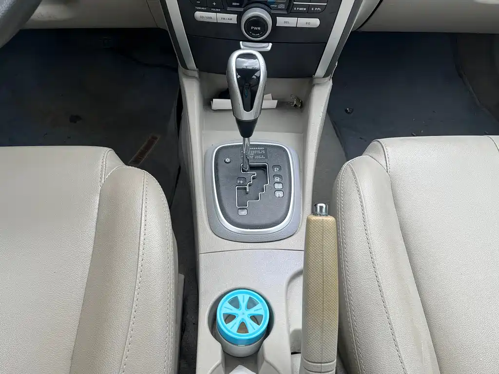 V3 Lingyue 2010 1.5L CVT Flagship Edition