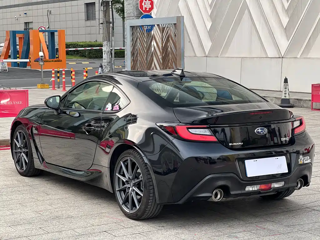 Subaru BRZ 2022 2.4L Manual