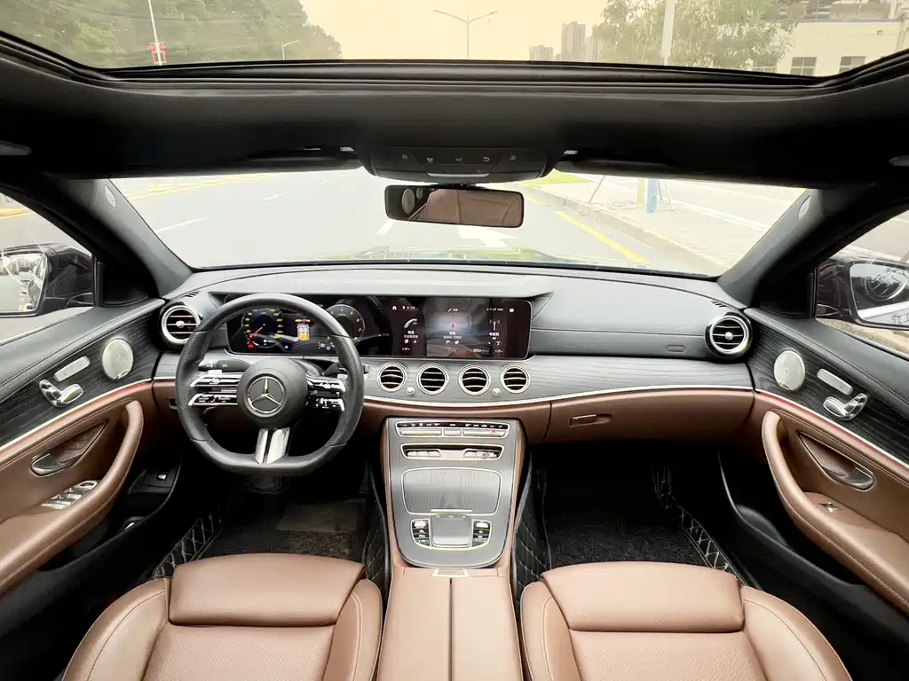 Mercedes-Benz E-Class 2022 Facelift II E 300 L Sport Luxury