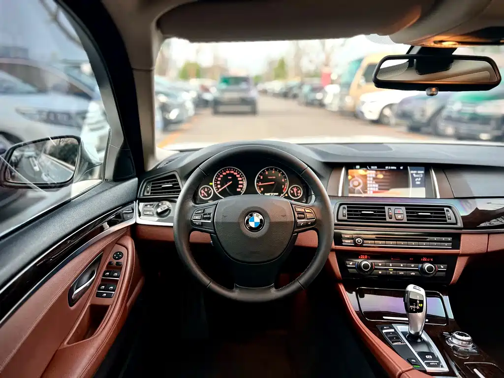 BMW 5 Series 2014 525Li xDrive Luxury Line