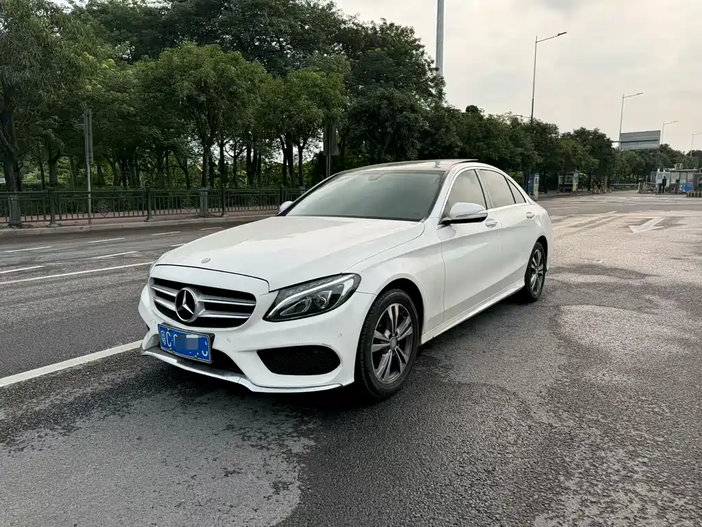 Mercedes-Benz C-Class 2015 Facelift C 200 L Sport