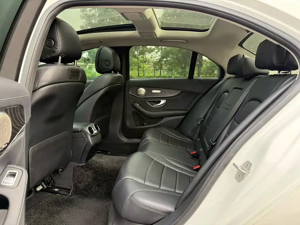Mercedes-Benz C-Class 2015 Facelift C 200 L Sport