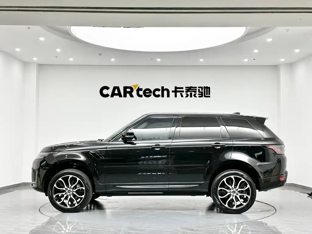 Range Rover Sport 2021 3.0L6 Black Edition