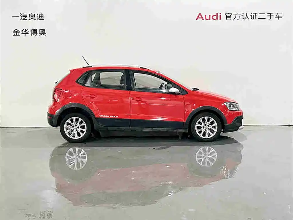 Volkswagen Cross Polo 2014