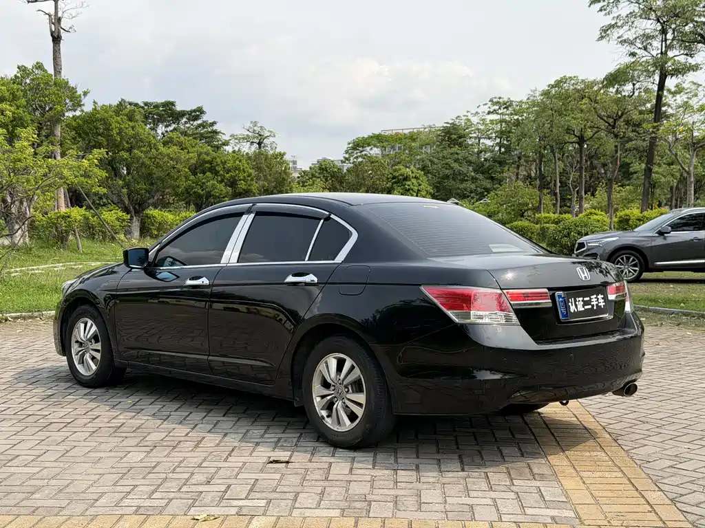 Honda Accord 2012 2.0L EX Navi