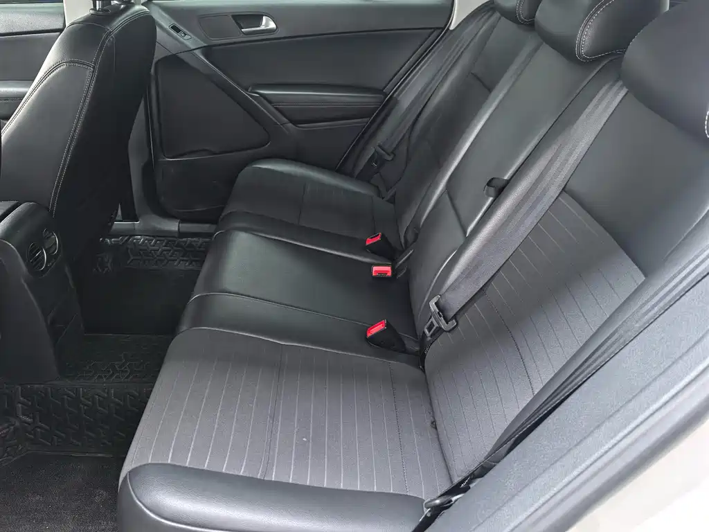 Tiguan 2017 300TSI Automatic FWD Silk Road Fashion Edition
