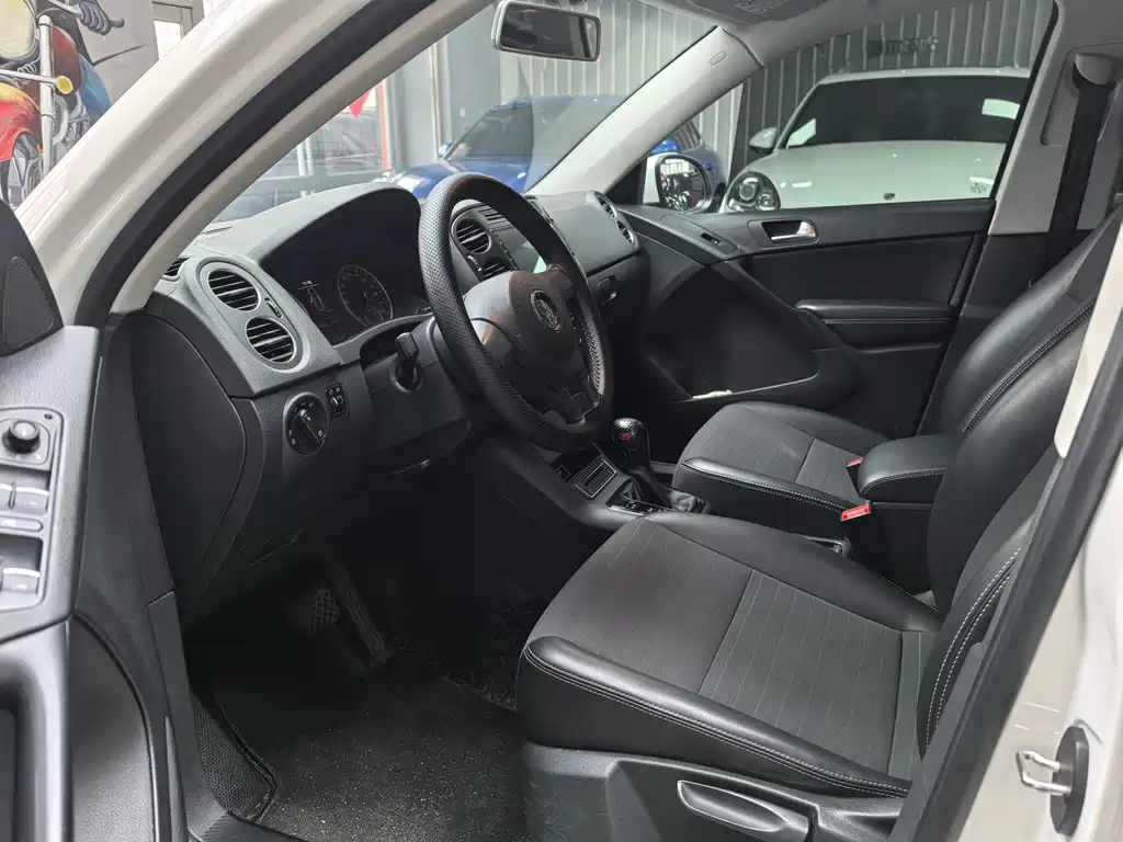 Tiguan 2017 300TSI Automatic FWD Silk Road Fashion Edition