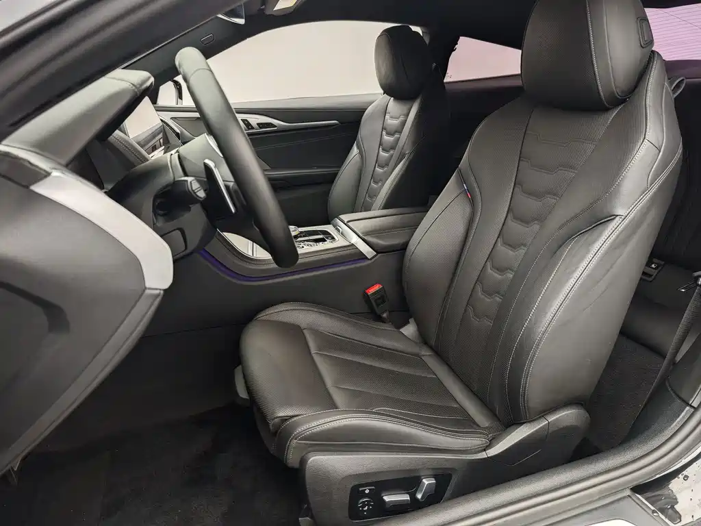 BMW 8 Series 2019 840i Coupe M Sport Package