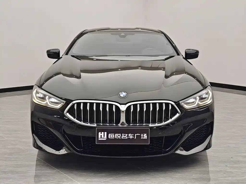 BMW 8 Series 2019 840i Coupe M Sport Package