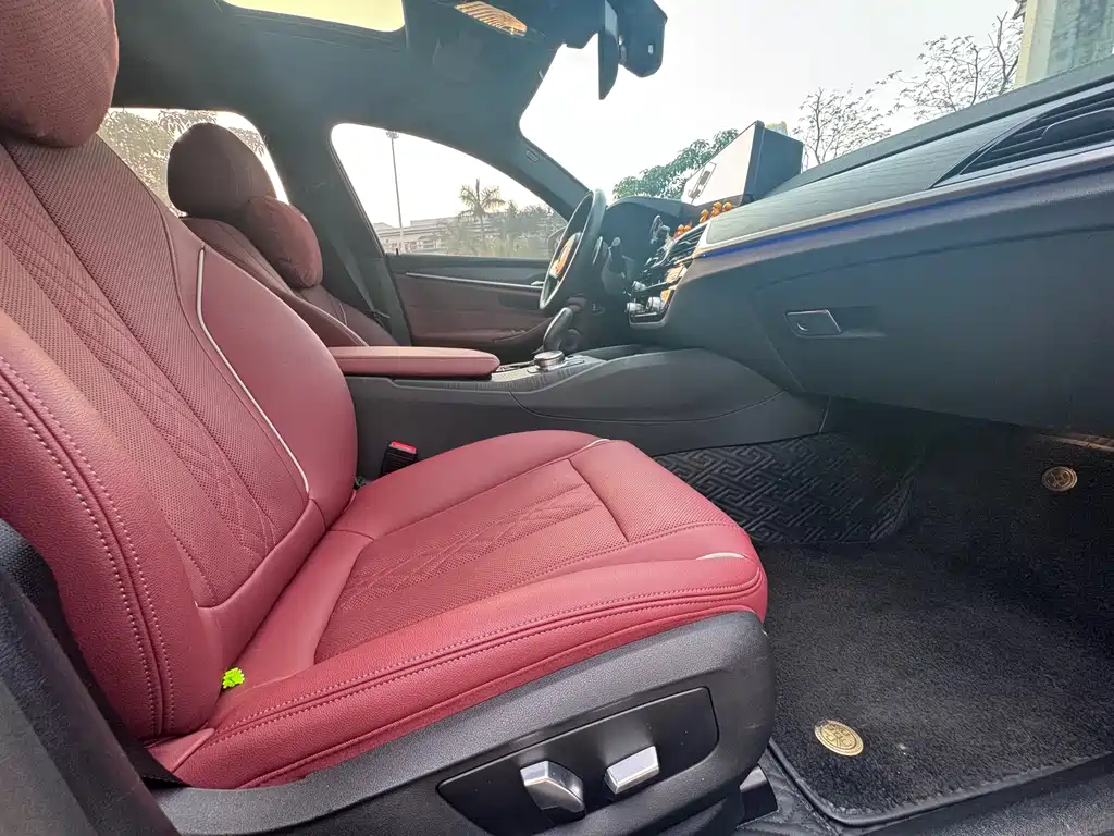 BMW 5 Series 2023 530Li Leading Edition M Sport Package