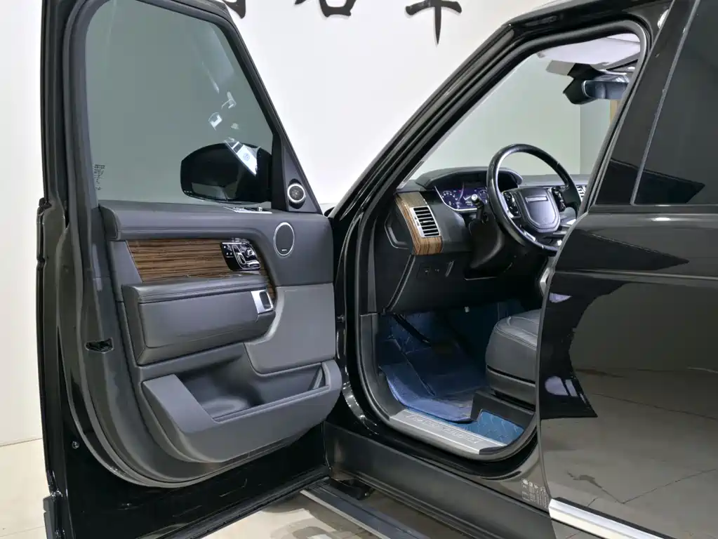 Land Rover Range Rover 2018 3.0T SC V6 US Spec