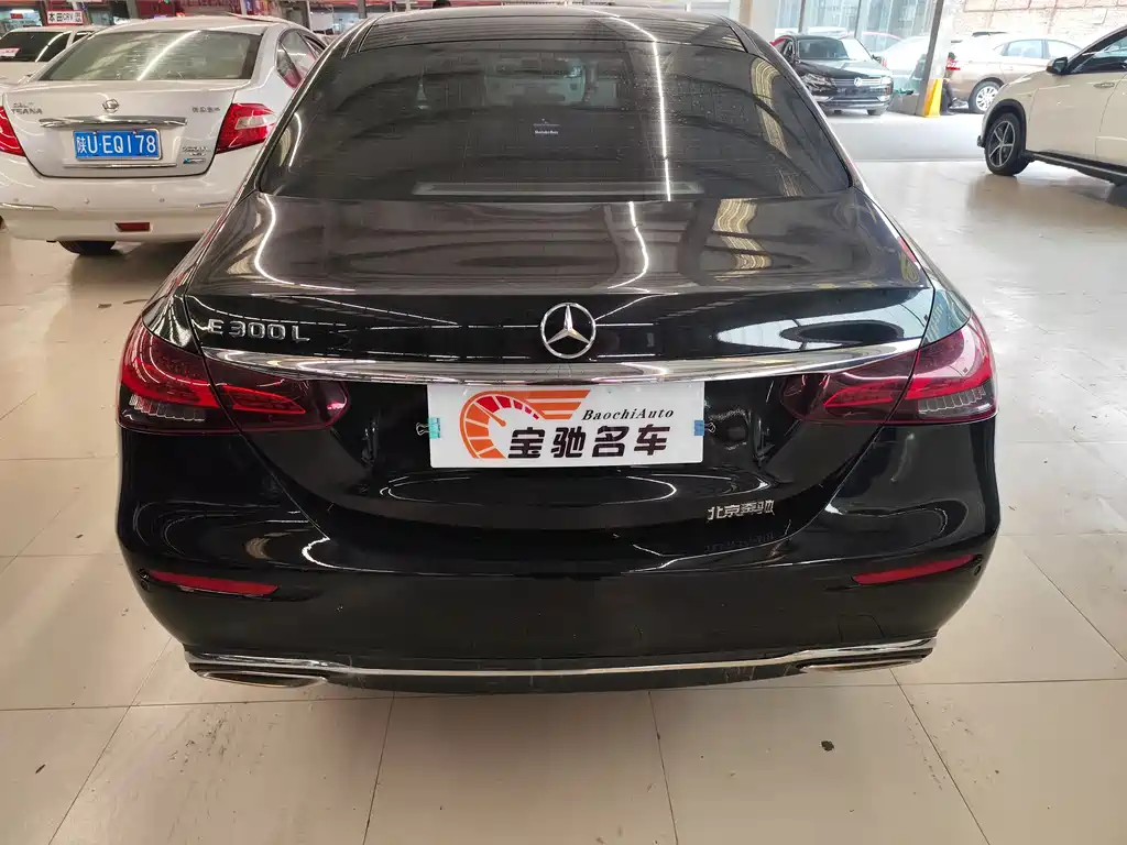 Mercedes-Benz E-Class 2022 E 300 L Fashion Edition