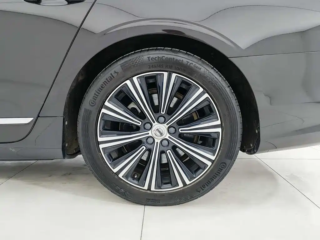 Volvo S90 2021 B5
