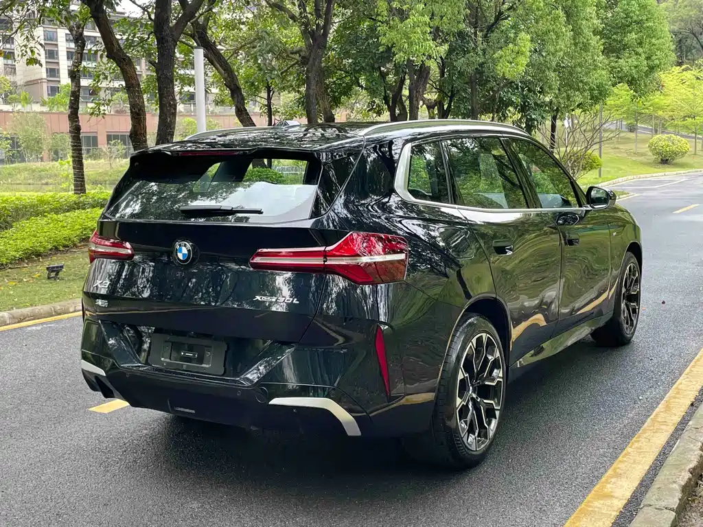 BMW X3 2025 xDrive30L Exclusive M Sport Package