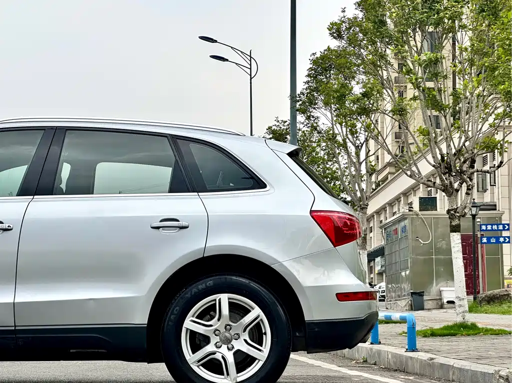 Audi Q5 2012 2.0TFSI Comfort Edition