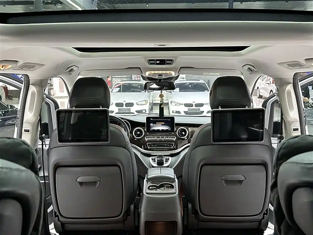 Mercedes-Benz V-Class 2018 V 260 Noble Edition China V