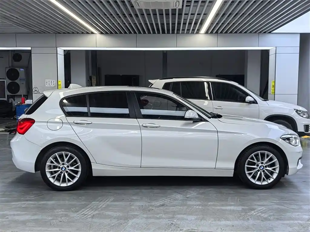 BMW 1 Series Import 2015 120i Leading Edition