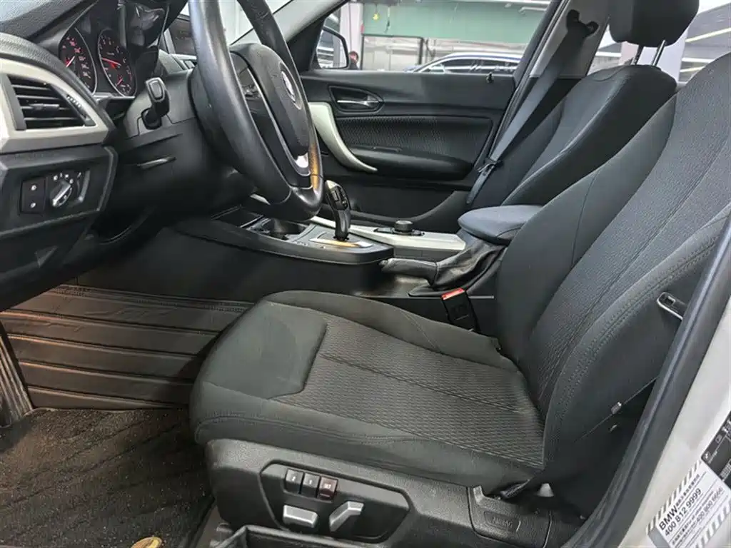 BMW 1 Series Import 2015 120i Leading Edition