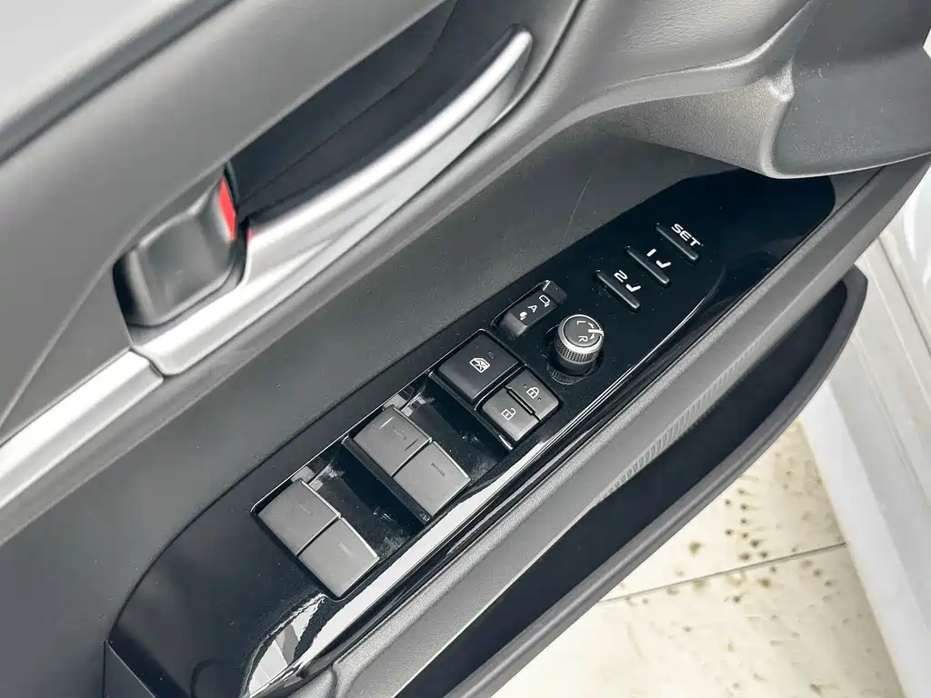 Camry 2024 Hybrid 2.5HG Premium Edition