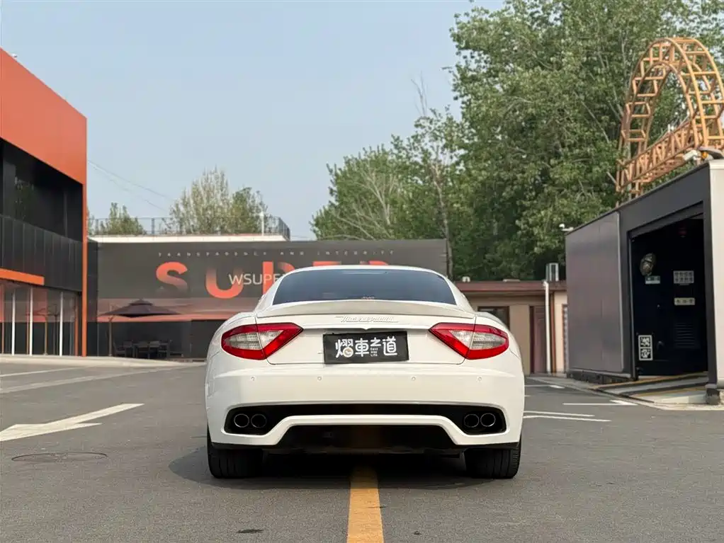 Maserati GranTurismo 2007 4.2L Standard