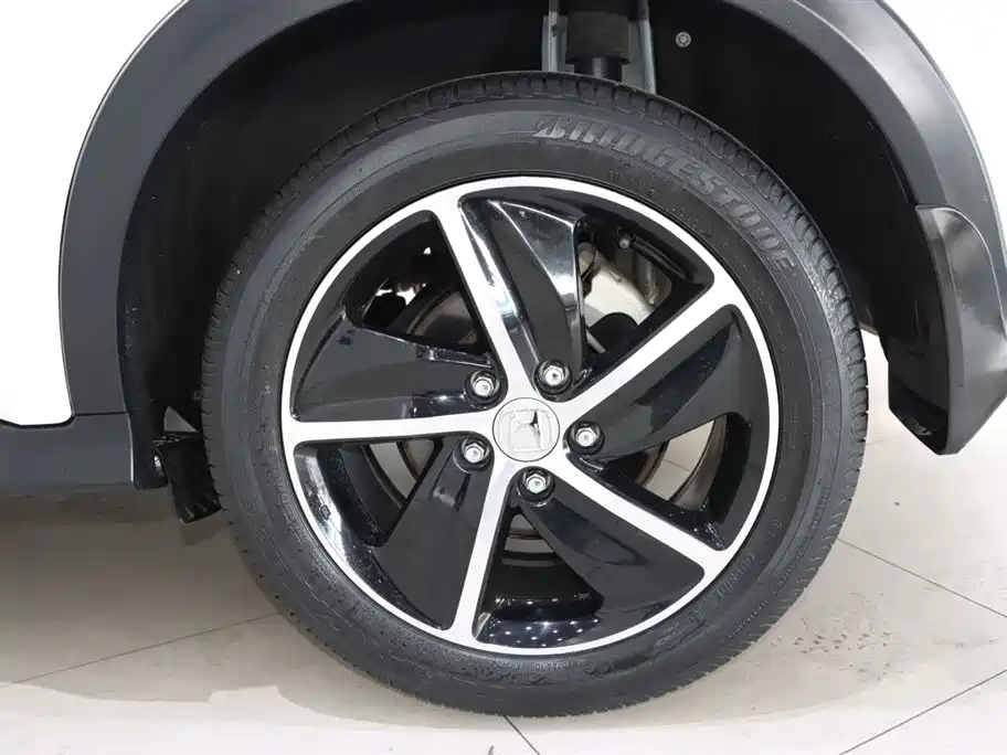 Honda Vezel 2020 1.5L CVT Luxury Edition