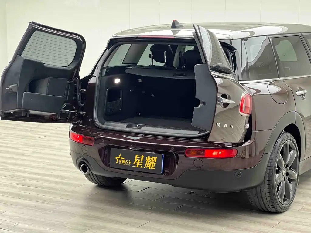 MINI Clubman 2016 Facelift 1.5T Cooper Connoisseur Edition